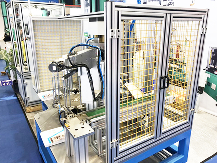 工業(yè)生產(chǎn)鋁型材架子安裝如何提升精度？-澳宏工業(yè)鋁型材