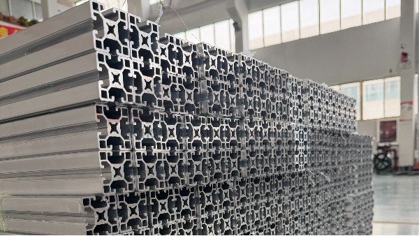 當(dāng)變革成為常態(tài)：工業(yè)鋁型材如何助您擺脫被動(dòng)，贏得主動(dòng)？